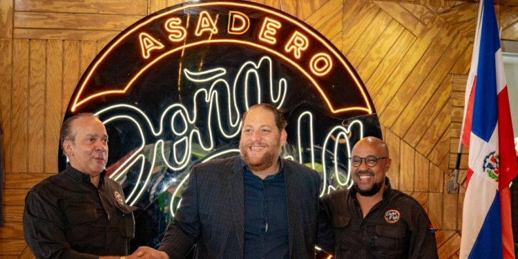 FOTON Dominicana y Doña Pula firman alianza para acercar soluciones de movilidad productiva a quienes mueven la economía dominicana