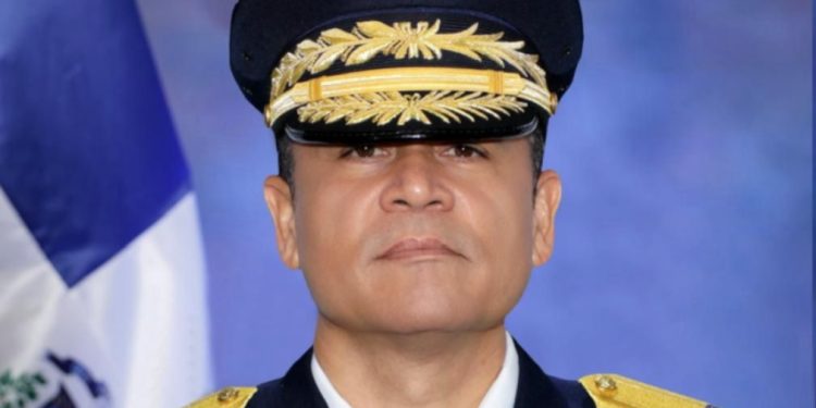 Andrés Modesto Cruz Cruz queda designado nuevo director de la Policía Nacional