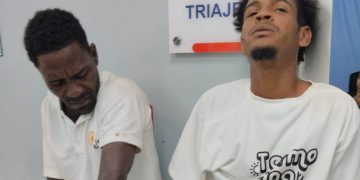 COMIPOL apresa tres hombres por lanzar piedras a conductores para atracarlos