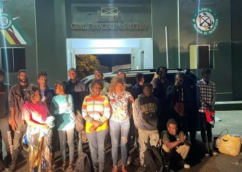 Ejército intercepta jeepeta con 19 nacionales haitianos en condición migratoria irregular en Dajabón