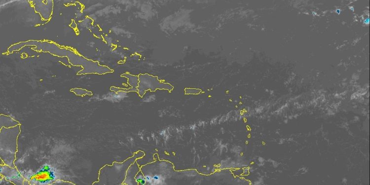Indomet prevé mañana mayormente soleada y aguaceros dispersos en la tarde en varias provincias