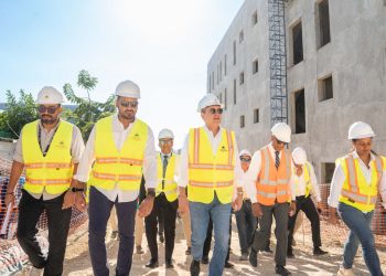 Ministro Ito Bisonó supervisa construcción Ciudad Judicial de SDO; asegura marcará un antes y un después en el sistema de justicia