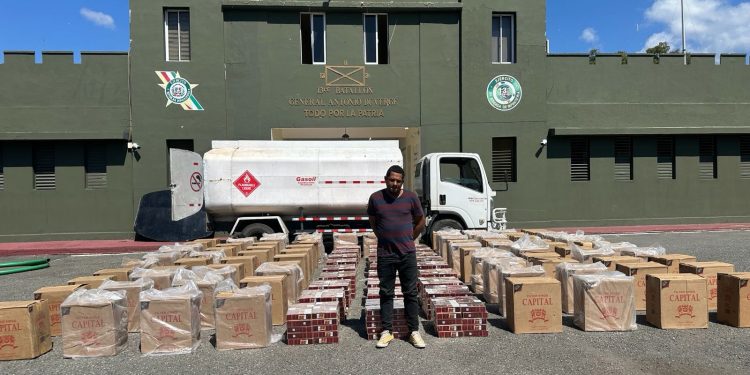Ejército ocupa contrabando de más de un millón de cigarrillos oculto en camión tanquero en Azua