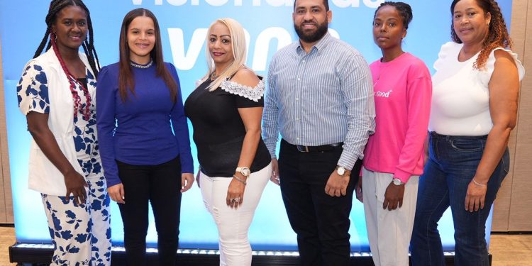 Cinco emprendedoras reciben capital semilla para transformar sus negocios y comunidades