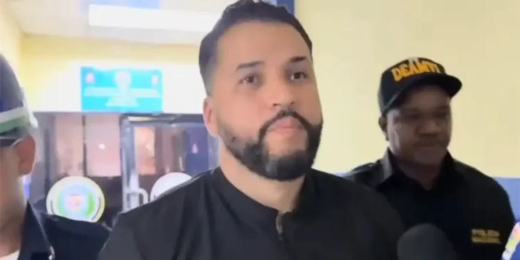 Apresan a médico por supuesto abuso sexual en consulta