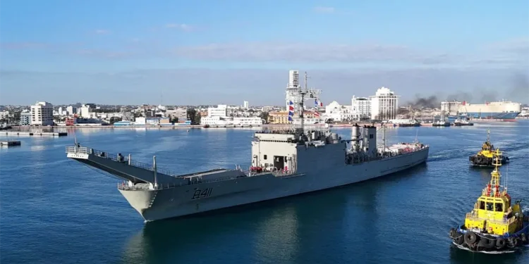 Dos barcos de ayuda humanitaria enviados por México llegan a Cuba