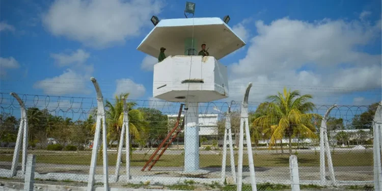 ONG denuncian motín en cárcel de alta seguridad de Cuba