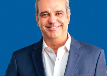 Presidente Abinader informa sistema eléctrico será restablecido a las 5:00 de la tarde