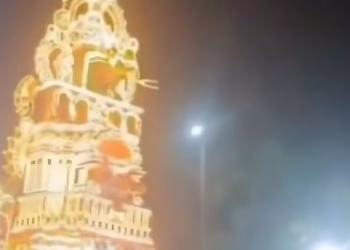 Al menos siete heridos tras derrumbe de carrosa de 18 metros en la India