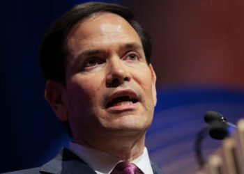 Rubio sugiere que Ormuz "puede abrirse mañana" bajo una condición clave