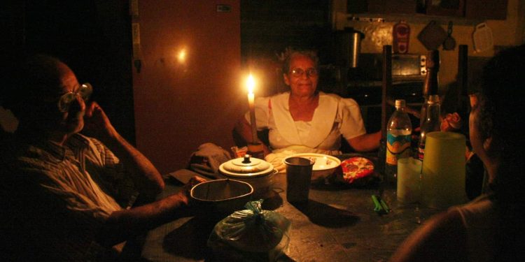 El mayor apagón de este miércoles en Cuba dejará a la vez sin corriente al 63 % de la isla