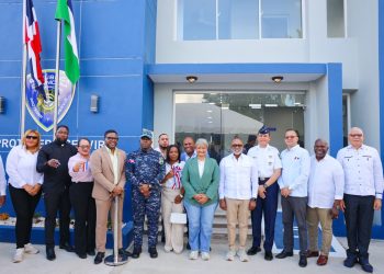 Gobierno inaugura nueva estación policial para fortalecer seguridad de ciudadanos en el municipio Quisqueya, SPM