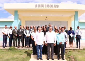 Defensa Pública inaugura oficina en el CCR Las Parras