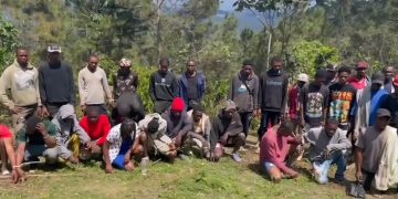 Ejército intercepta grupo de 36 haitianos indocumentados en zona montañosa de Santiago Rodríguez
