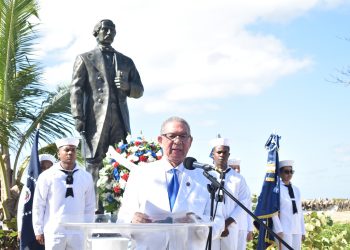 El Instituto Duartiano conmemora el 182 aniversario del regreso triunfal de Duarte