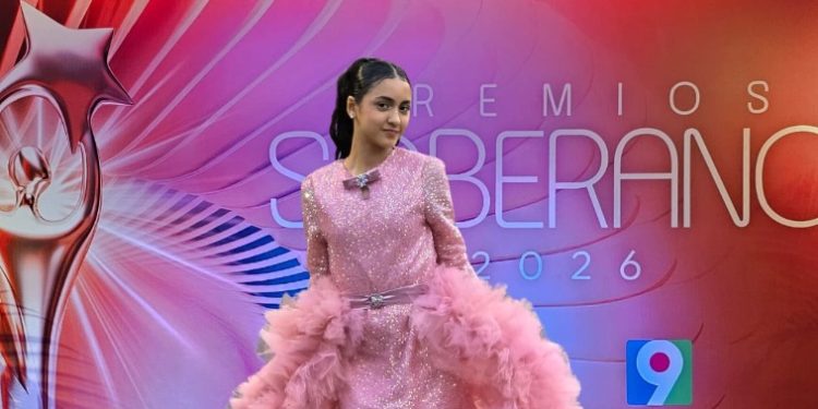 Fahdly Jacobo brilla en los Premios Soberano 2026 y representa con orgullo a la niñez dominicana
