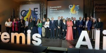 MESCyT recibe el Premio Alimara Especial en Barcelona por su contribución al desarrollo del talento en turismo