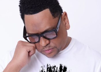 Kalimete lanza “De otro planeta", un merengue de conciencia social que da voz a los inmigrantes y a los olvidados