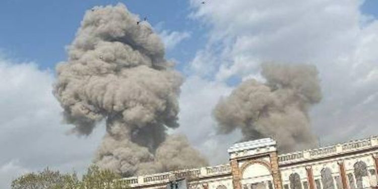 Israel bombardea la oficina del presidente de Irán