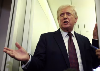 Trump confirmó que EEUU mantiene conversaciones con Irán pero afirmó que no están “listos” para un acuerdo