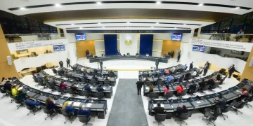 El Parlamento de El Salvador da luz verde a la cadena perpetua para homicidas, violadores y terroristas