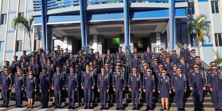 Policía Nacional inicia actos protocolares por su 90 aniversario encabezados por su director general