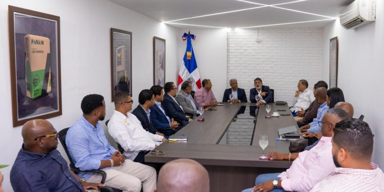 Comerciantes y exportadores consolidan alianza para impulsar comercio con Haití