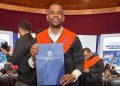 Daurin Muñoz ‘‘Sueldo Cebolla’’ se gradúa de Master en Gestión Pública y Gobernanza