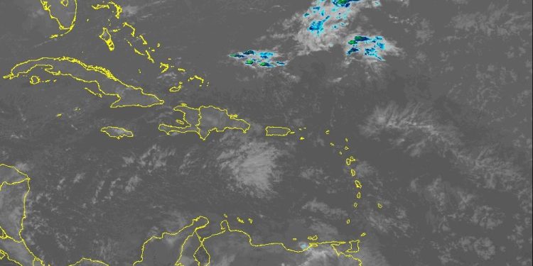 Indomet prevé vaguada y vientos del este provocarán aguaceros y tronadas en varias localidades este martes