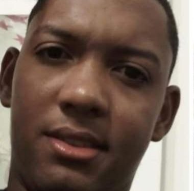 Familiares de joven ultimado en Herrera en 2022 exigen apresamiento de los responsables