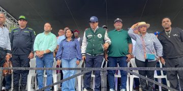 La Av. Venezuela se llena de protagonismo femenino con el Desfile Cultural Municipal SDE 2026