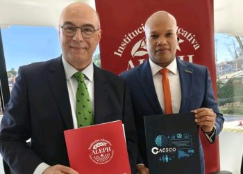 CAESCO y ALEPH España se unen para llevar formación en liderazgo y comunicación política