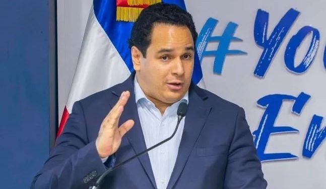 Manuel Conde cuestiona baja presencia de mujeres en altas instancias del Estado