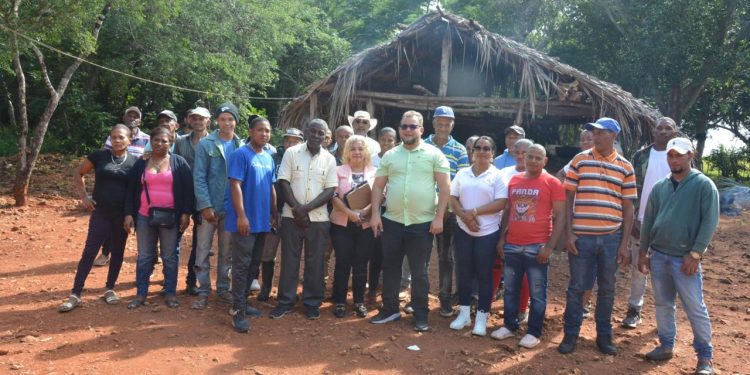 Hecmilio Galván: ´´ Cultivar la tierra es la esperanza para las futuras generaciones´´