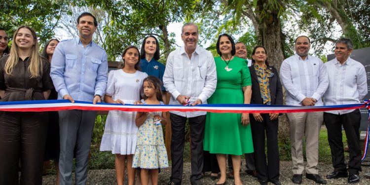 Presidente Abinader afirma que la lucha de Minerva Mirabal marcó el inicio del camino hacia la verdadera democracia en la República Dominicana