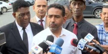 Nelson Gutiérrez acusa al Gobierno de intentar destruirlo por denuncias de corrupción