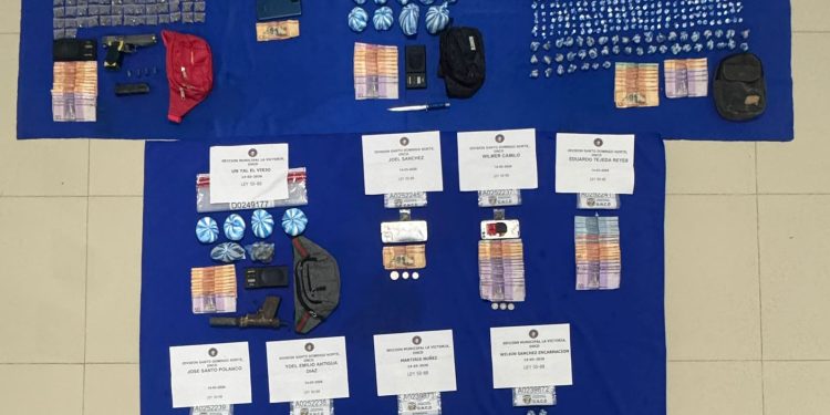 Operativos del fin de semana en SDN dejan ocupación de drogas, armas y recuperación de motocicletas