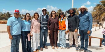 Carolina supervisa avances en cancha de fútbol y skate park del Malecón Deportivo