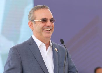 Presidente Abinader posiciona a RD como ejemplo democrático global, revela informe V-Dem 2026