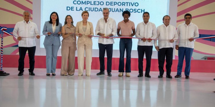Abinader inaugura complejo deportivo en Ciudad Juan Bosch y Juegos de la Mujer 2026 