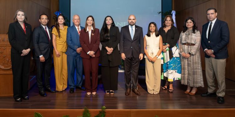 ANJE analiza novedades y retos de la reforma de los códigos penal y procesal penal junto a Yeni Berenice Reynoso