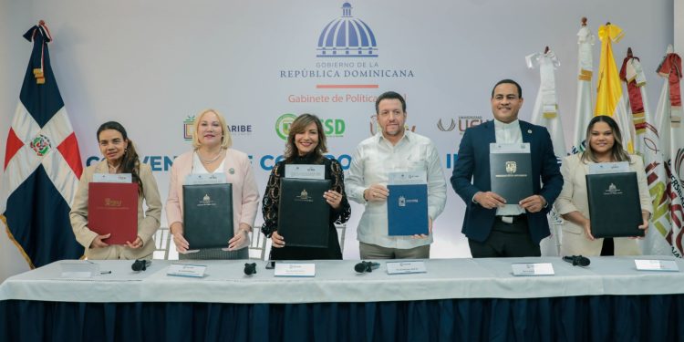 Gabinete de Política Social firma acuerdos con cuatro universidades para fortalecer pasantías y formación de jóvenes
