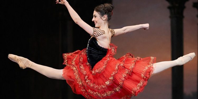 XVII Gala Benéfica Estrellas de la Danza Mundial llega al Teatro Nacional Eduardo Brito