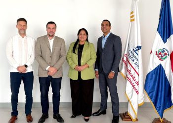 Banco Mundial y líderes del sector eléctrico dominicano revisan plan de modernización de distribución con inversión de 225 millones de dólares