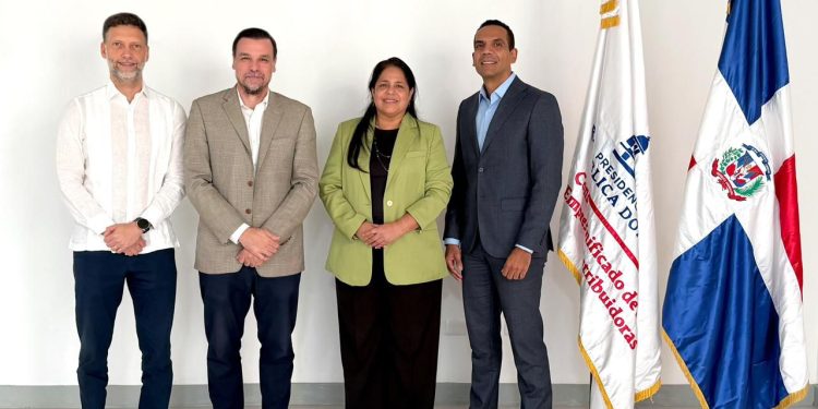 Banco Mundial y líderes del sector eléctrico dominicano revisan plan de modernización de distribución con inversión de 225 millones de dólares