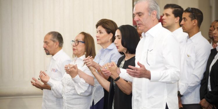 Presidente Abinader encabeza Tedeum por el 182 aniversario de la Batalla del 30 de Marzo