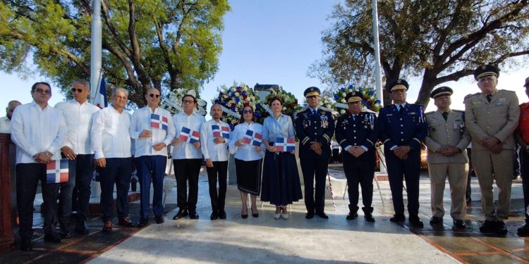 Santiago reafirma su espíritu patriótico en el 182 aniversario de la Batalla del 30 de marzo