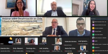 Desalinización en el radar: Embajada Dominicana y expertos chilenos abordan el futuro de la seguridad hídrica