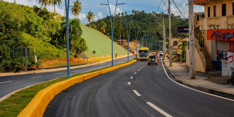 Inauguran ampliación a cuatro vías de la entrada a Samaná; beneficiará más de 110,000 personas y fortalecerá turismo