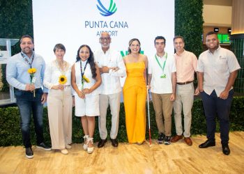 Autoridades de la DGM participaron en lanzamiento de programa para personas con discapacidades no visibles en el Aeropuerto de Punta Cana